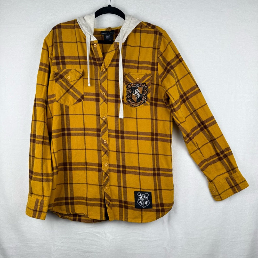 Wizarding World, Harry Potter Hufflepuff Hooded Flannel, Men’s Large